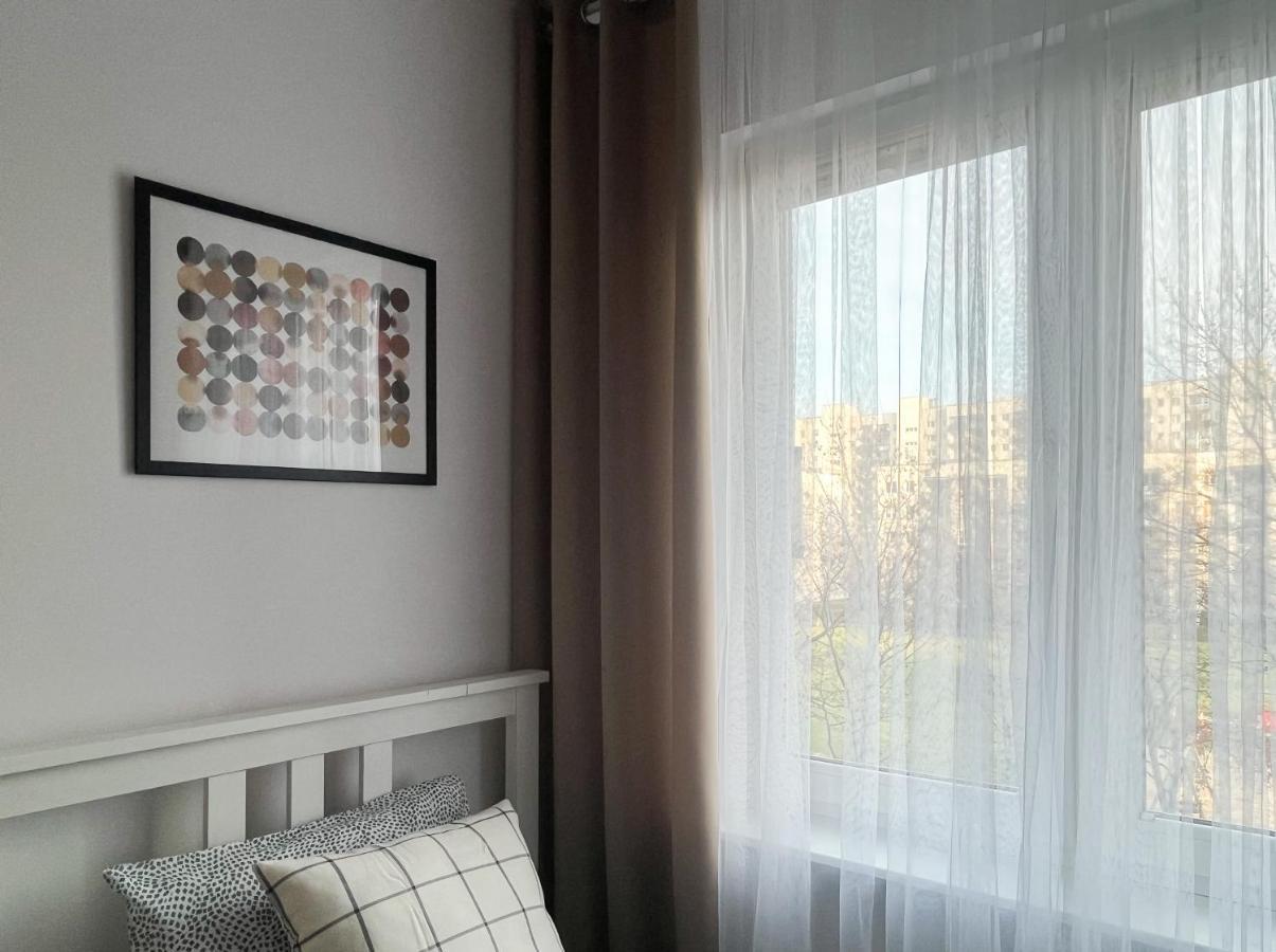 Shape&Color Premium Hostel ワルシャワ エクステリア 写真
