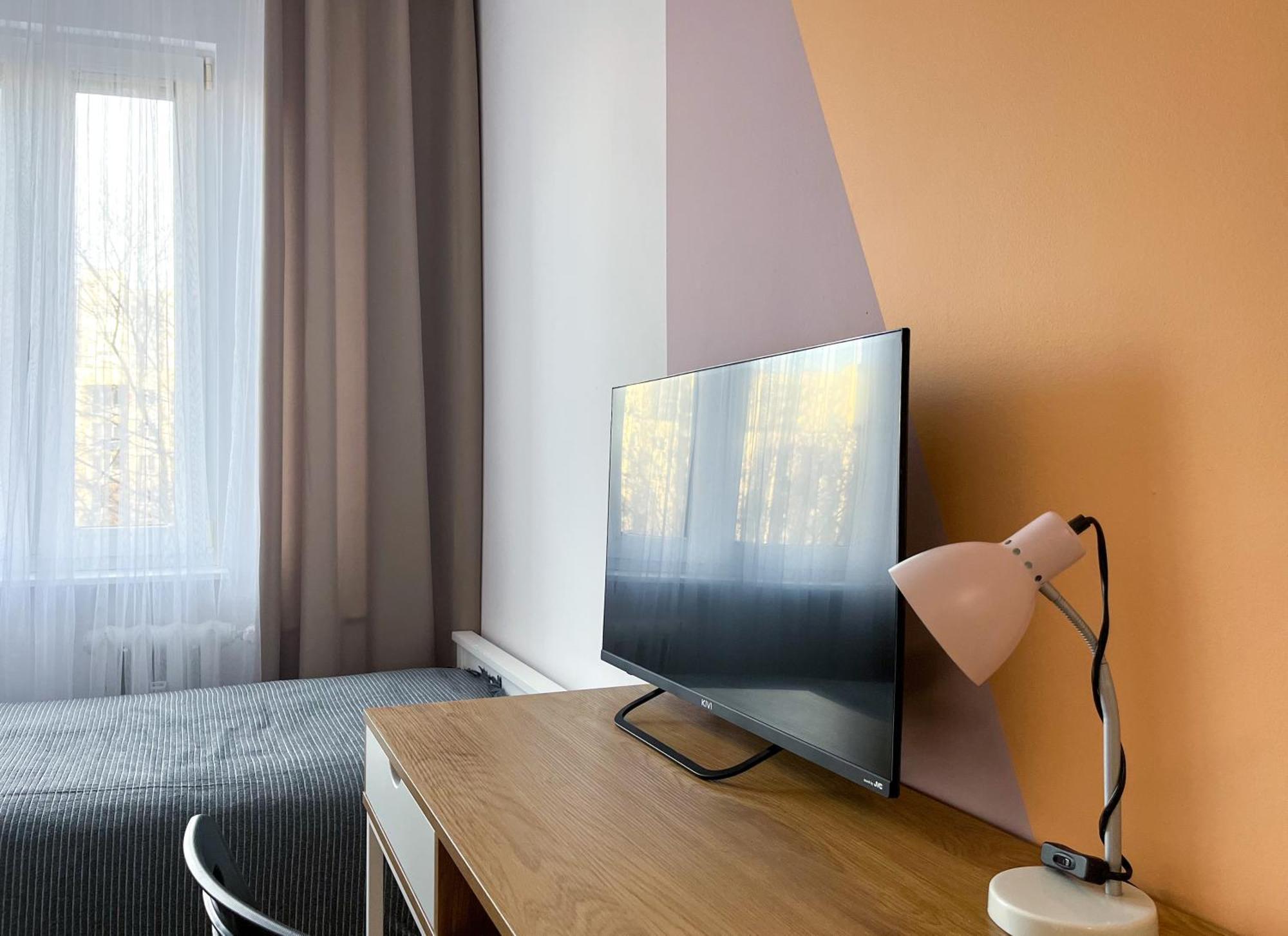 Shape&Color Premium Hostel ワルシャワ エクステリア 写真